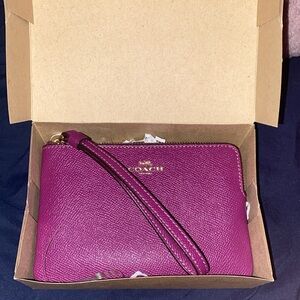 NWT coach wristlet